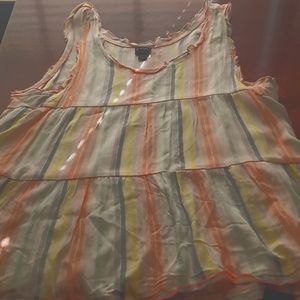 Girl's sleeveless shirt